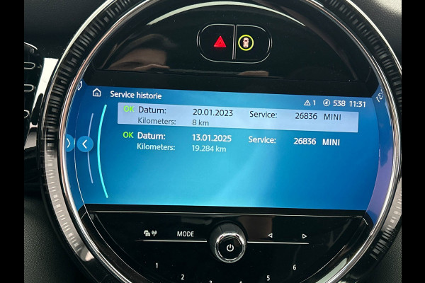 MINI Mini Electric MINI Electric Cooper SE 33 kWh | Carplay | Schuif/kanteldak | Camera | Climate-control | Stoelverwarming |