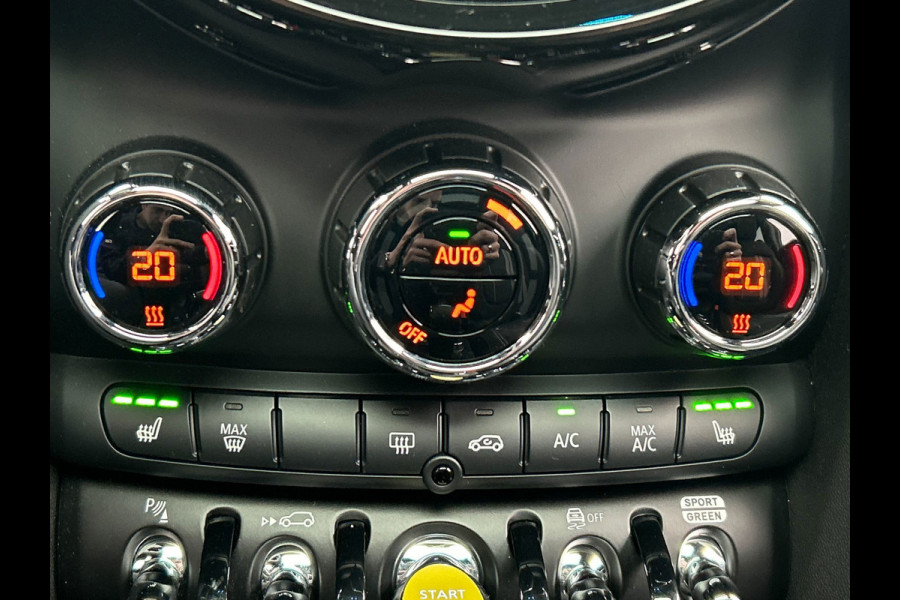 MINI Mini Electric MINI Electric Cooper SE 33 kWh | Carplay | Schuif/kanteldak | Camera | Climate-control | Stoelverwarming |