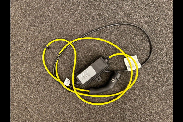 MINI Mini Electric MINI Electric Cooper SE 33 kWh | Carplay | Schuif/kanteldak | Camera | Climate-control | Stoelverwarming |