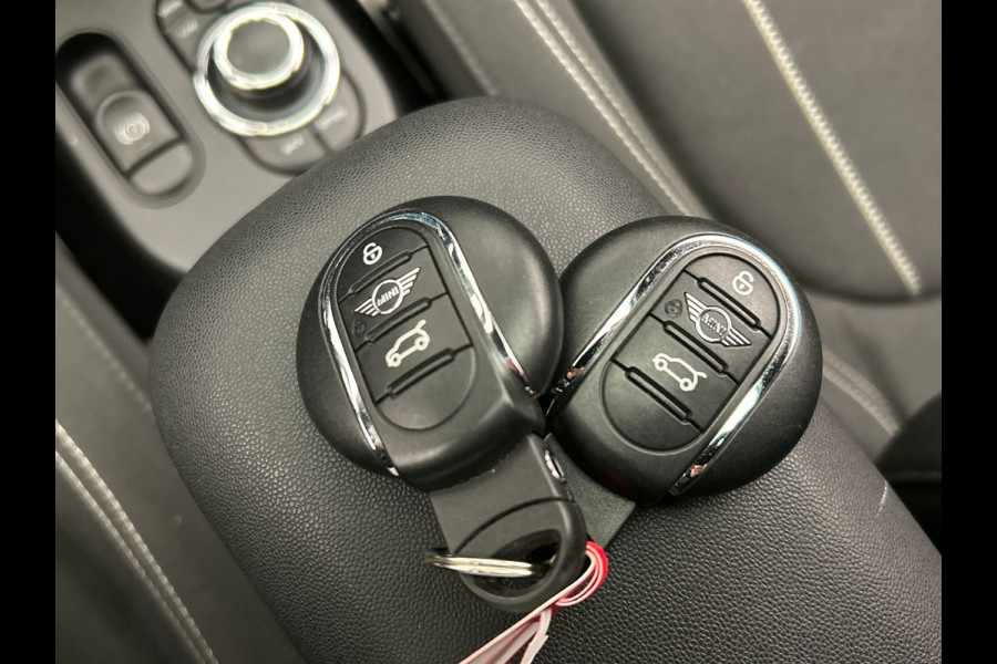 MINI Mini Electric MINI Electric Cooper SE 33 kWh | Carplay | Schuif/kanteldak | Camera | Climate-control | Stoelverwarming |