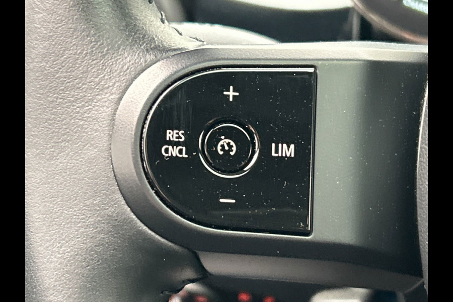 MINI Mini Electric MINI Electric Cooper SE 33 kWh | Carplay | Schuif/kanteldak | Camera | Climate-control | Stoelverwarming |