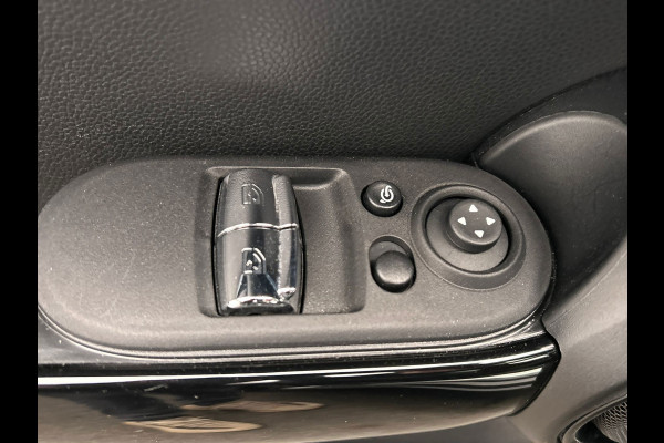 MINI Mini Electric MINI Electric Cooper SE 33 kWh | Carplay | Schuif/kanteldak | Camera | Climate-control | Stoelverwarming |