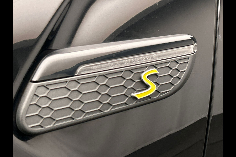 MINI Mini Electric MINI Electric Cooper SE 33 kWh | Carplay | Schuif/kanteldak | Camera | Climate-control | Stoelverwarming |