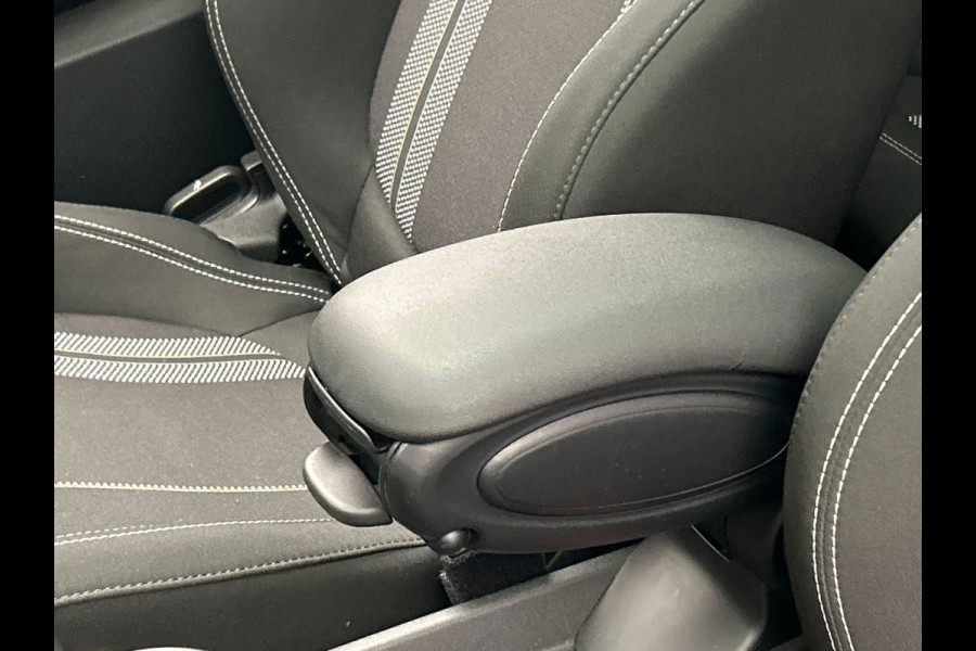 MINI Mini Electric MINI Electric Cooper SE 33 kWh | Carplay | Schuif/kanteldak | Camera | Climate-control | Stoelverwarming |