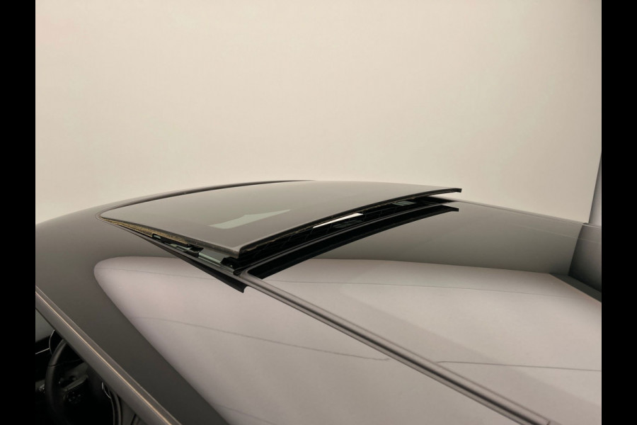 MINI Mini Electric MINI Electric Cooper SE 33 kWh | Carplay | Schuif/kanteldak | Camera | Climate-control | Stoelverwarming |