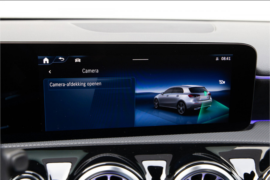 Mercedes-Benz A-Klasse 180 AMG Nightpakket, Pano, Widescreen, Sfeerverlichting 19"