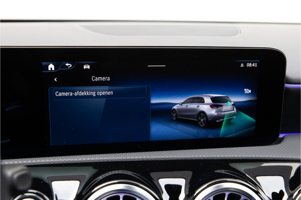 Mercedes-Benz A-Klasse 180 AMG Nightpakket, Pano, Widescreen, Sfeerverlichting 19"