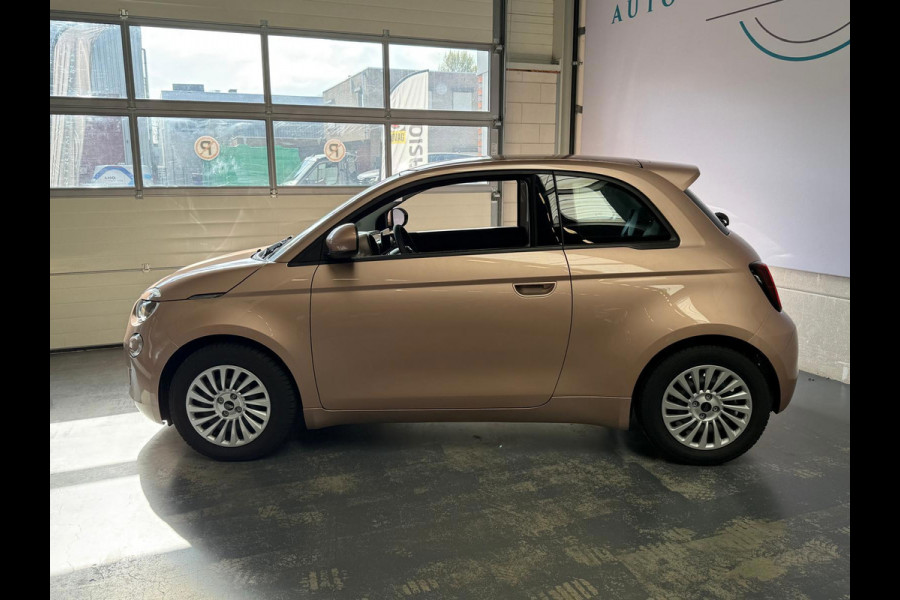 Fiat 500 Urban 42 kWh, CarPlay, Cruise Control