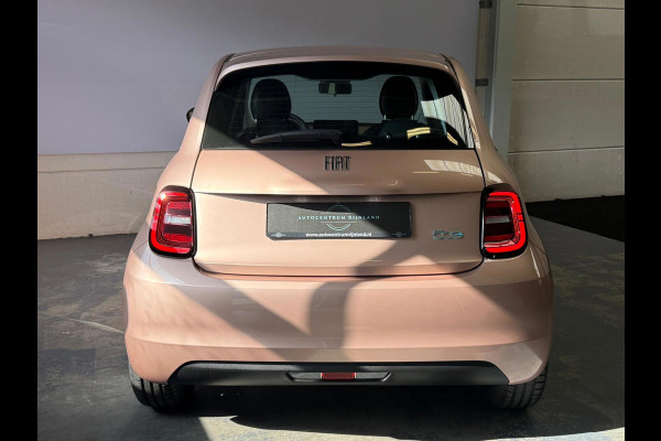 Fiat 500 Urban 42 kWh, CarPlay, Cruise Control