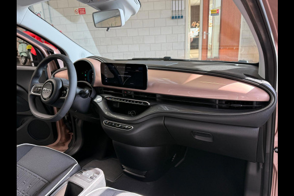 Fiat 500 Urban 42 kWh, CarPlay, Cruise Control