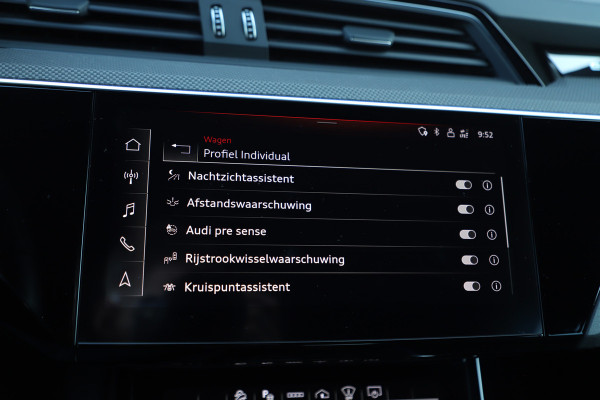 Audi e-tron Sportback S quattro 95 kWh | 503PK | Luchtvering | Head-up | Pano | Keyless-go | Sfeerverlichting | S-Stoelen | B&O | 2021.