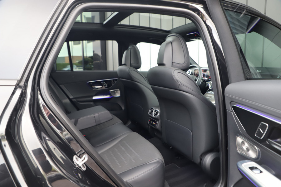Mercedes-Benz GLC 300e AMG 4-Matic | 313PK | Head-up | Burmester | Keyless | Distronic | Digital-ligt | Sfeerverlichting | Trekhaak | 2024.