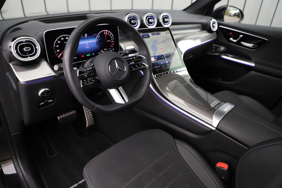 Mercedes-Benz GLC 300e AMG 4-Matic | 313PK | Head-up | Burmester | Keyless | Distronic | Digital-ligt | Sfeerverlichting | Trekhaak | 2024.