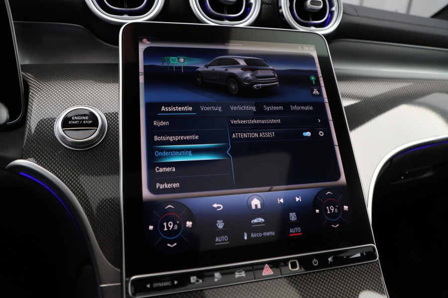 Mercedes-Benz GLC 300e AMG 4-Matic | 313PK | Head-up | Burmester | Keyless | Distronic | Digital-ligt | Sfeerverlichting | Trekhaak | 2024.