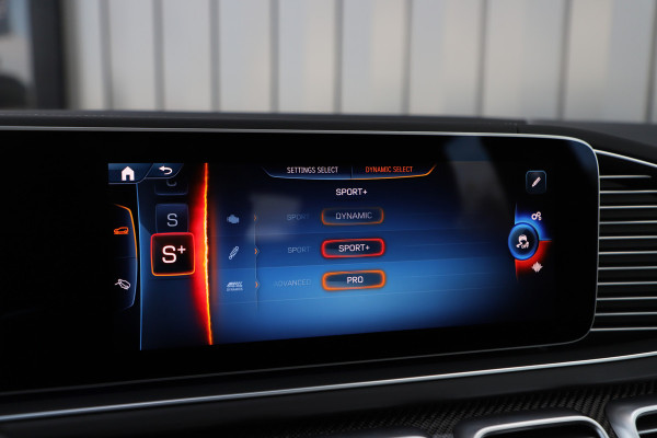 Mercedes-Benz GLE Coupé AMG 53 Hybrid 4MATIC+ | 544PK | Massage | Luchtvering | Head-up | Carbon | Burmester | Keyless | Distronic+ | 2024.