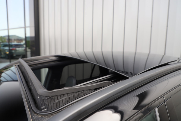 Mercedes-Benz GLC AMG 63 S E Performance | 680PK | Keramisch | Achterasbesturing | Head-up | Carbon | Burmester | Keyless-go | Track-pace | 2024.