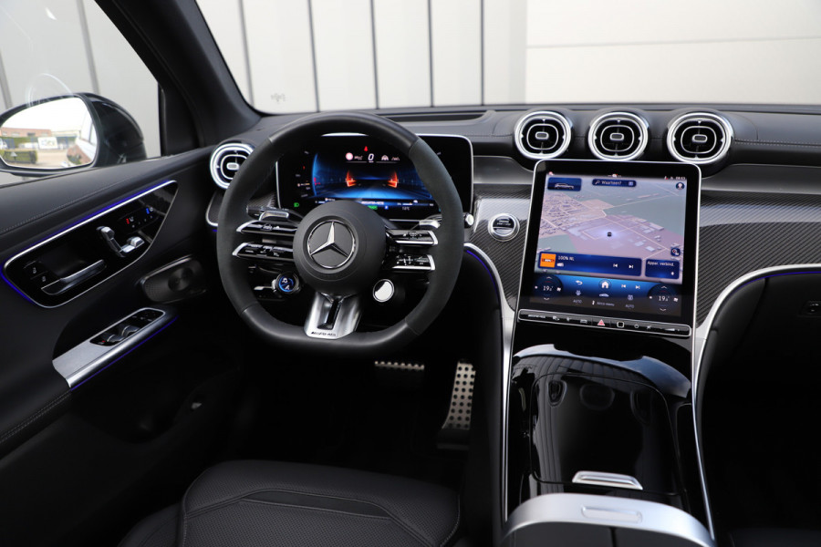 Mercedes-Benz GLC AMG 63 S E Performance | 680PK | Keramisch | Achterasbesturing | Head-up | Carbon | Burmester | Keyless-go | Track-pace | 2024.