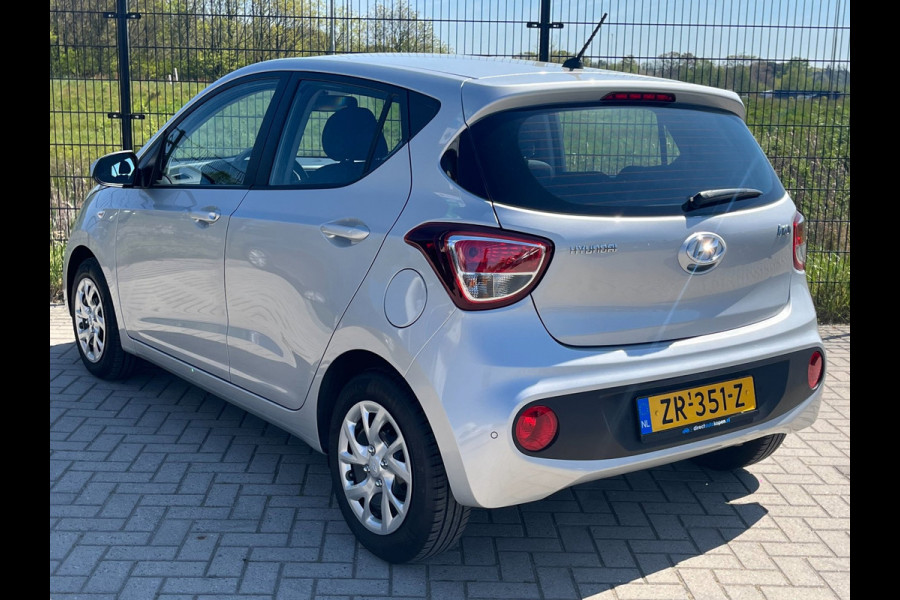 Hyundai i10 1.0i Comfort 5p. | PDC | Automaat | Stoelverwarming | 1ste eigenaar
