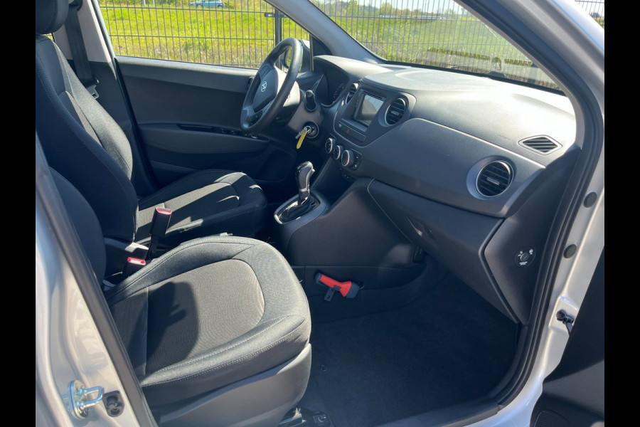 Hyundai i10 1.0i Comfort 5p. | PDC | Automaat | Stoelverwarming | 1ste eigenaar