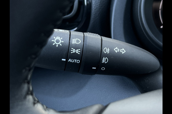 Toyota Yaris 1.5 Hybrid Tokyo Spirit | LED | Camera | Carplay