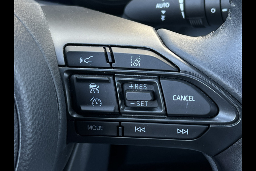 Toyota Yaris 1.5 Hybrid Tokyo Spirit | LED | Camera | Carplay