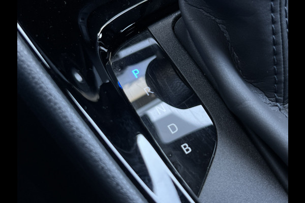 Toyota Yaris 1.5 Hybrid Tokyo Spirit | LED | Camera | Carplay