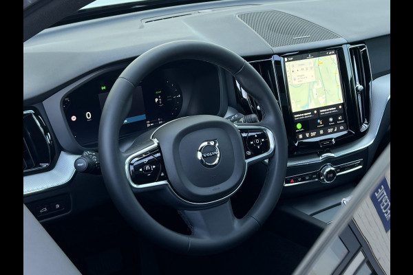 Volvo XC60 2.0 T6 Plug-in hybrid AWD Plus Black Edition | Trekhaak | Memory | Harman Kardon Audio | Pano