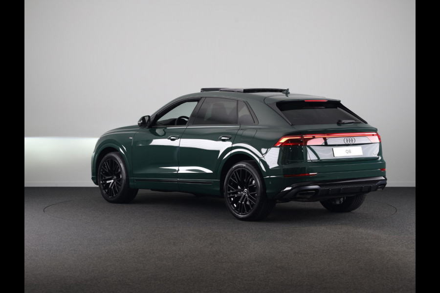 Audi Q8 Pro Line S 55 TFSI e 394 pk | Midnight emerald green | Glazen panoramadak | Bang & Olufsen Premium 3D | Sportstoelen plus voorin |