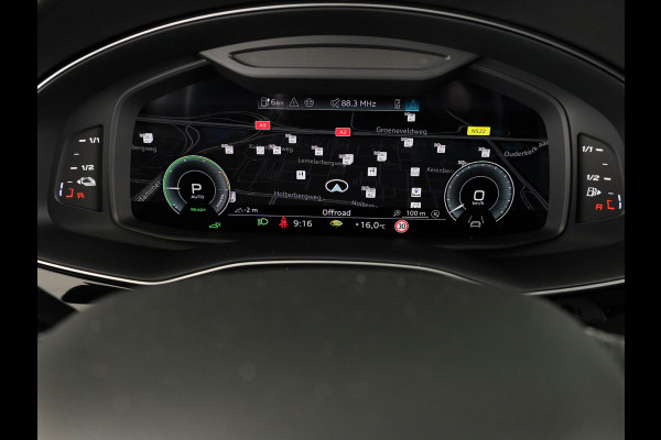 Audi Q8 Pro Line S 55 TFSI e 394 pk | Midnight emerald green | Glazen panoramadak | Bang & Olufsen Premium 3D | Sportstoelen plus voorin |