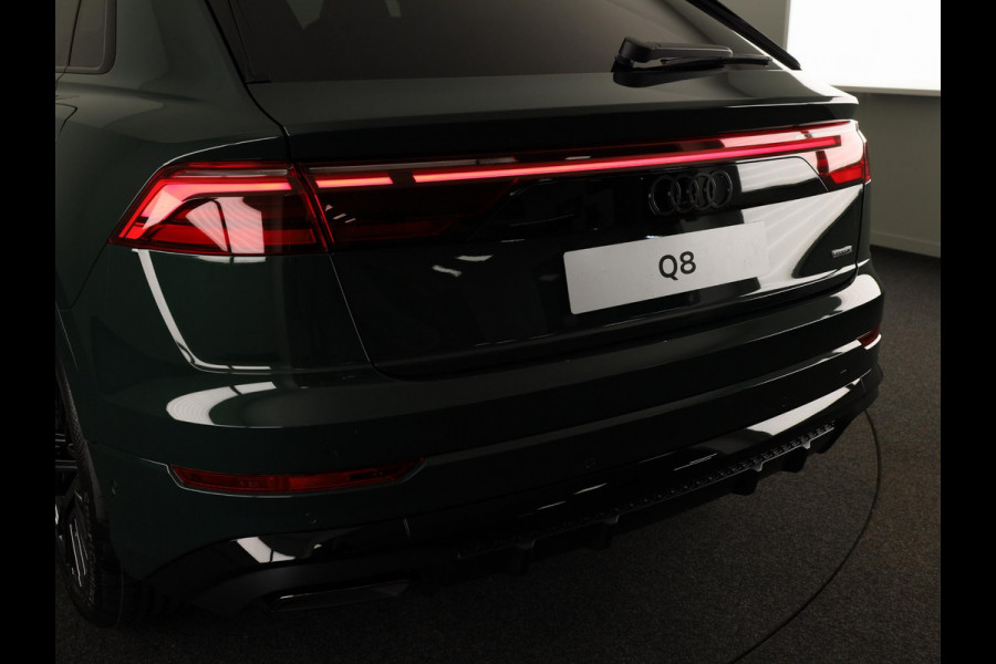 Audi Q8 Pro Line S 55 TFSI e 394 pk | Midnight emerald green | Glazen panoramadak | Bang & Olufsen Premium 3D | Sportstoelen plus voorin |
