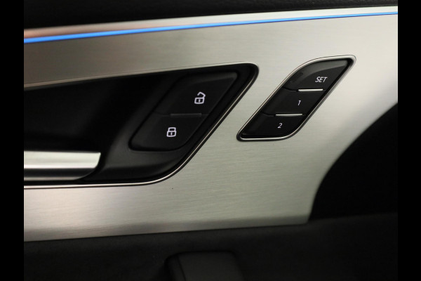 Audi Q8 Pro Line S 55 TFSI e 394 pk | Midnight emerald green | Glazen panoramadak | Bang & Olufsen Premium 3D | Sportstoelen plus voorin |