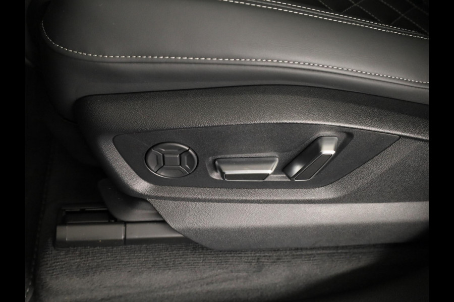 Audi Q8 Pro Line S 55 TFSI e 394 pk | Midnight emerald green | Glazen panoramadak | Bang & Olufsen Premium 3D | Sportstoelen plus voorin |