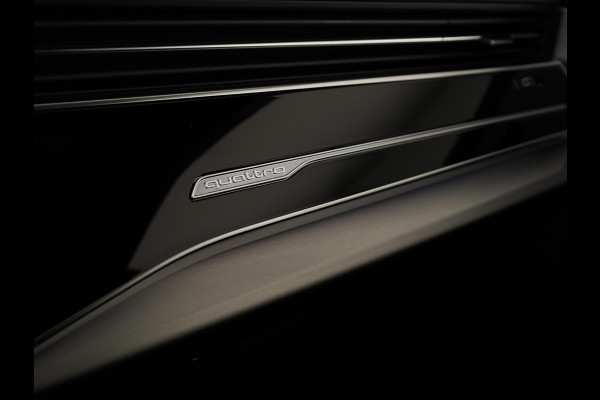 Audi Q8 Pro Line S 55 TFSI e 394 pk | Midnight emerald green | Glazen panoramadak | Bang & Olufsen Premium 3D | Sportstoelen plus voorin |