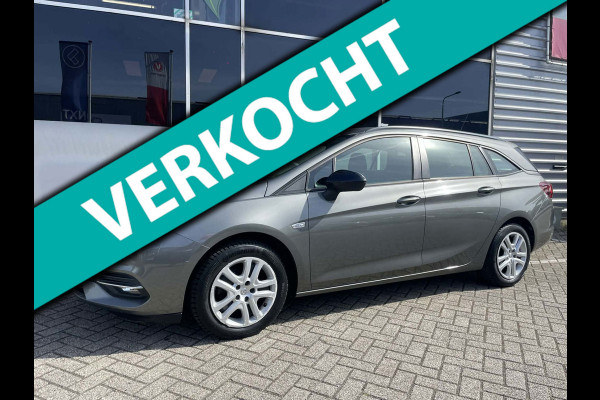 Opel Astra Sports Tourer 1.2 Edition / camera / navigatie / trekhaak