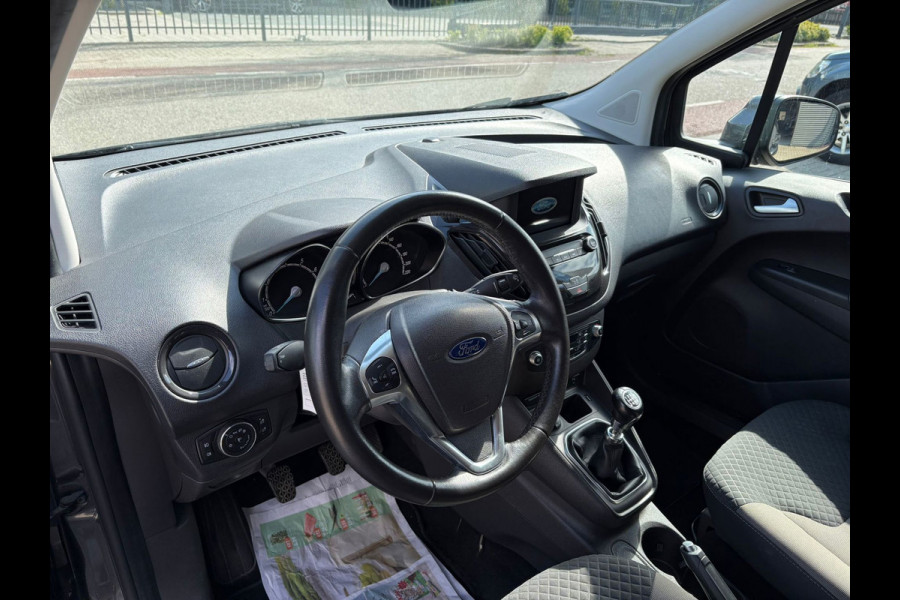 Ford Tourneo Courier 1.0 Titanium 125PK GARANTIE!