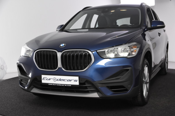 BMW X1 sDrive18i *1ste eigenaar*Navigatie*Standkachel*PDC*