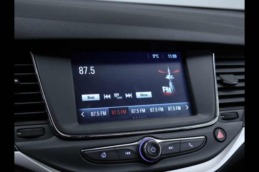 Opel Astra 1.2 Edition Sport (APPLE CARPLAY,NAVI,CAMERA,CLIMATE,CRUISE,GETINT,LED,TREKHAAK,SPORTSTOELEN,LM VELGEN)