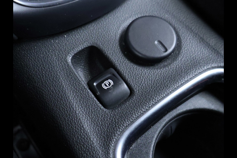 Opel Astra 1.2 Edition Sport (APPLE CARPLAY,NAVI,CAMERA,CLIMATE,CRUISE,GETINT,LED,TREKHAAK,SPORTSTOELEN,LM VELGEN)