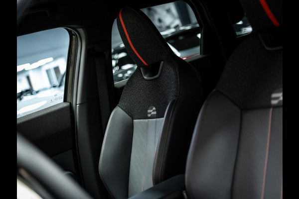 MINI Countryman 2.0 JCW ALL4 John Cooper Works XL | Stuurverwarming | Pano | Head-Up | Harman/Kardon |