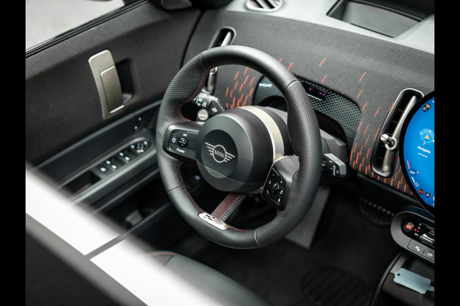 MINI Countryman 2.0 JCW ALL4 John Cooper Works XL | Stuurverwarming | Pano | Head-Up | Harman/Kardon |
