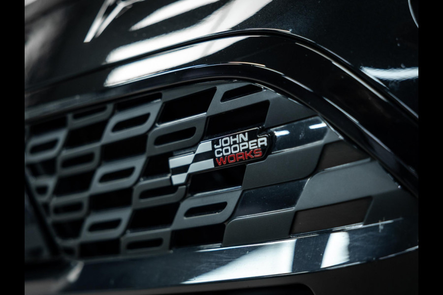 MINI Countryman 2.0 JCW ALL4 John Cooper Works XL | Stuurverwarming | Pano | Head-Up | Harman/Kardon |