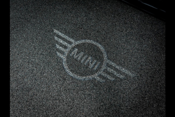 MINI Countryman 2.0 JCW ALL4 John Cooper Works XL | Stuurverwarming | Pano | Head-Up | Harman/Kardon |
