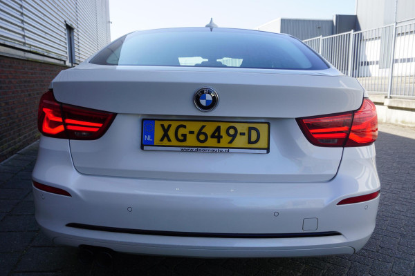 BMW 3-serie Gran Turismo 320i Sport Line GT/Sportstoelen/2e Eigenaar/