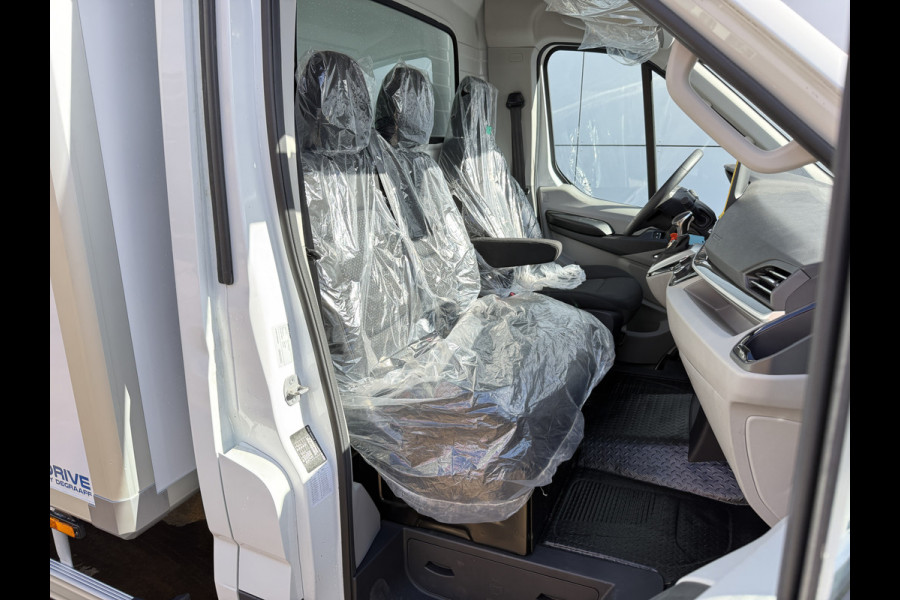 Maxus eDeliver 9 65kWh Nieuw! DHollandia Laadklep 172km WLTP 204PK 80kW Snelladen Carplay Adaptieve Cruise Control LED Airco Koffer Bakwagen Meubelbak