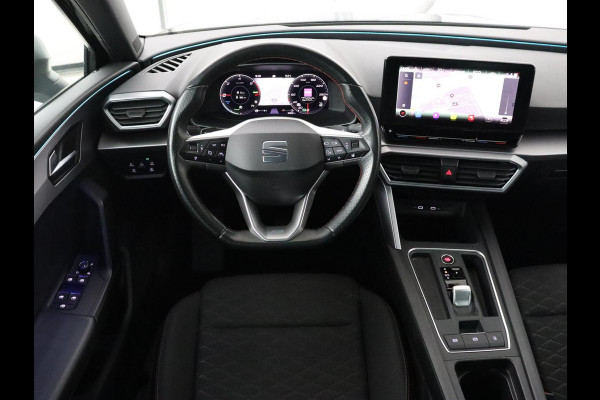 Seat Leon 1.4 TSI eHybrid PHEV FR Business Intense | Panoramadak | Stoelverwarming | Camera | Adaptive cruise | Carplay | Navigatie | Full LED | Park Assist | Climate control | Sportstoelen | Plug In