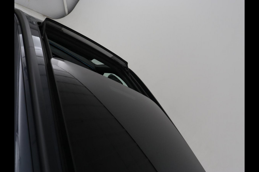 Seat Leon 1.4 TSI eHybrid PHEV FR Business Intense | Panoramadak | Stoelverwarming | Camera | Adaptive cruise | Carplay | Navigatie | Full LED | Park Assist | Climate control | Sportstoelen | Plug In