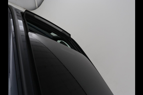 Seat Leon 1.4 TSI eHybrid PHEV FR Business Intense | Panoramadak | Stoelverwarming | Camera | Adaptive cruise | Carplay | Navigatie | Full LED | Park Assist | Climate control | Sportstoelen | Plug In