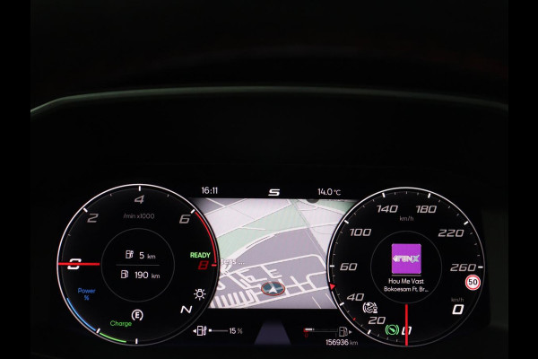 Seat Leon 1.4 TSI eHybrid PHEV FR Business Intense | Panoramadak | Stoelverwarming | Camera | Adaptive cruise | Carplay | Navigatie | Full LED | Park Assist | Climate control | Sportstoelen | Plug In