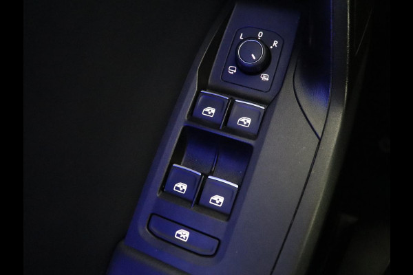 Seat Leon 1.4 TSI eHybrid PHEV FR Business Intense | Panoramadak | Stoelverwarming | Camera | Adaptive cruise | Carplay | Navigatie | Full LED | Park Assist | Climate control | Sportstoelen | Plug In