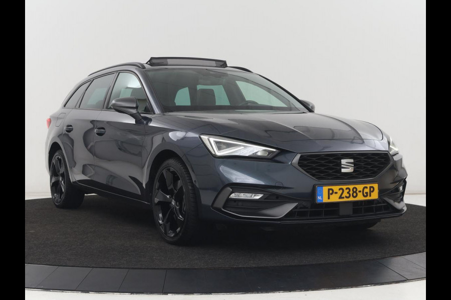 Seat Leon 1.4 TSI eHybrid PHEV FR Business Intense | Panoramadak | Stoelverwarming | Camera | Adaptive cruise | Carplay | Navigatie | Full LED | Park Assist | Climate control | Sportstoelen | Plug In